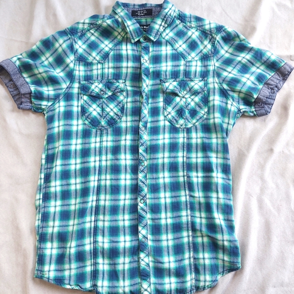 Eighty Eight Platinum Short Sleeve Flannel Button Up Plaid Shirt, Small